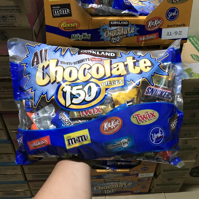 Socola Kirkland 150 Viên Mix Đủ Loại 2.55kg Ăn Cực Ngon Cực Đã Quà Tết Sang Trọng