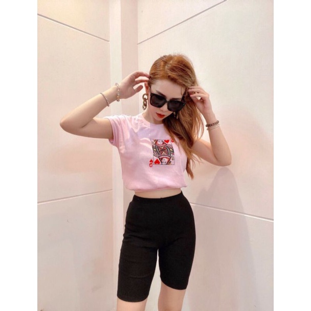 áo lững form rông in hình lá bài