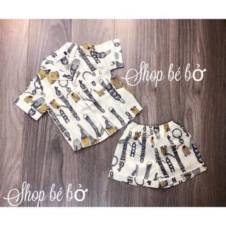 Set quý tộc