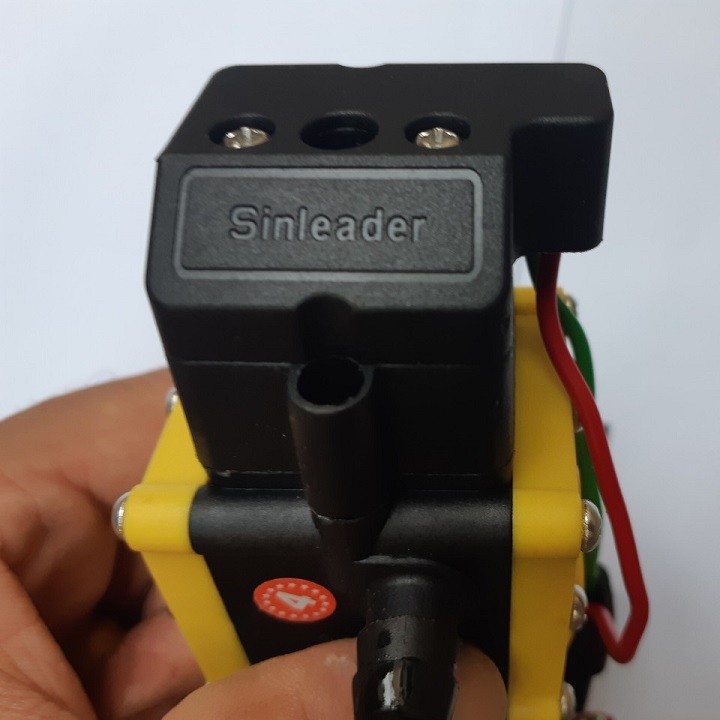 Máy bơm sinleader 12v + Adapter 12v 5A