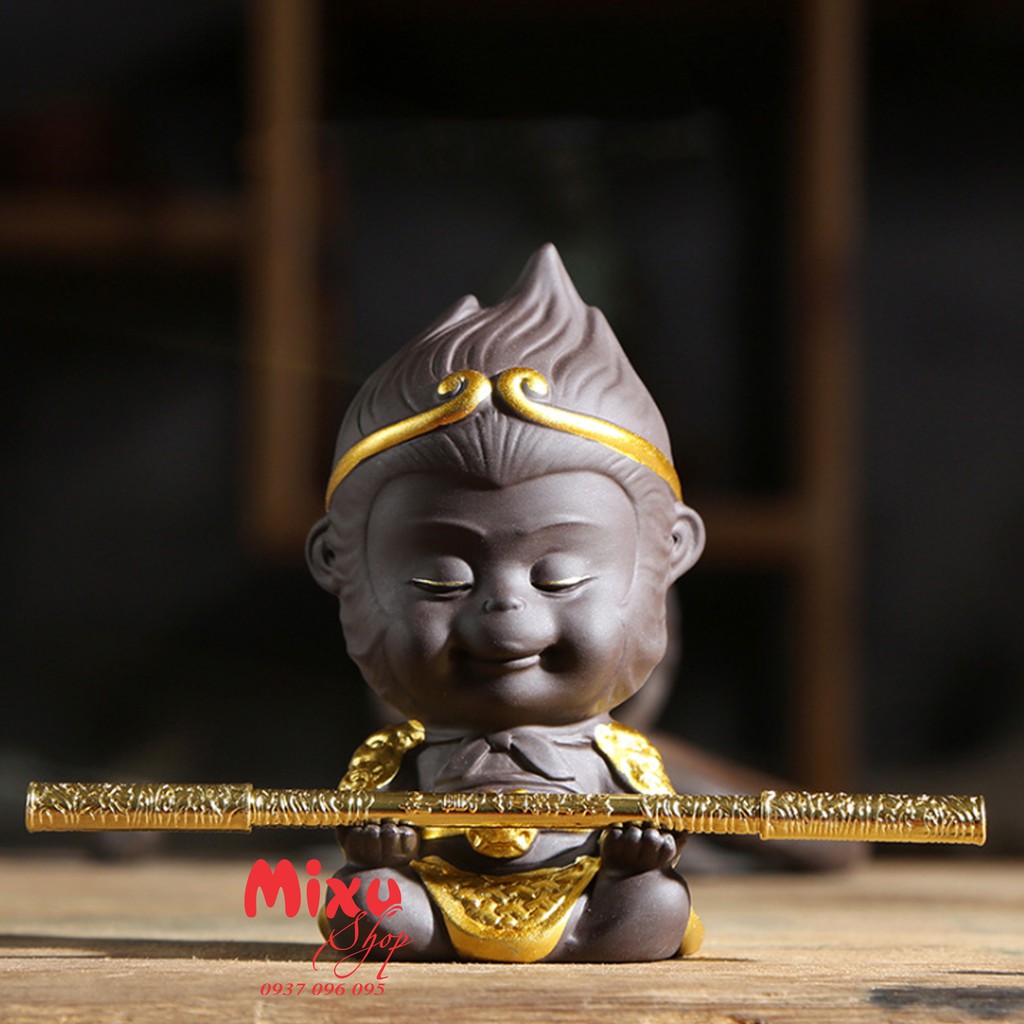 Kèm gậy Như Ý - Tượng chibi Mỹ Hầu Vương 11.5cm - màu đen dang tay