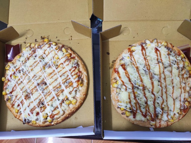 pizza nướng sẵn( ship nội thành HN) chỉ từ 20k