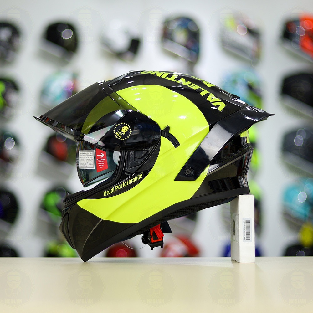 Combo Nón Fullface 2 Kính Yohe 981 Tem Decal Soleluna 2018 Kèm Kính Đen Và Đuôi Gió Pista