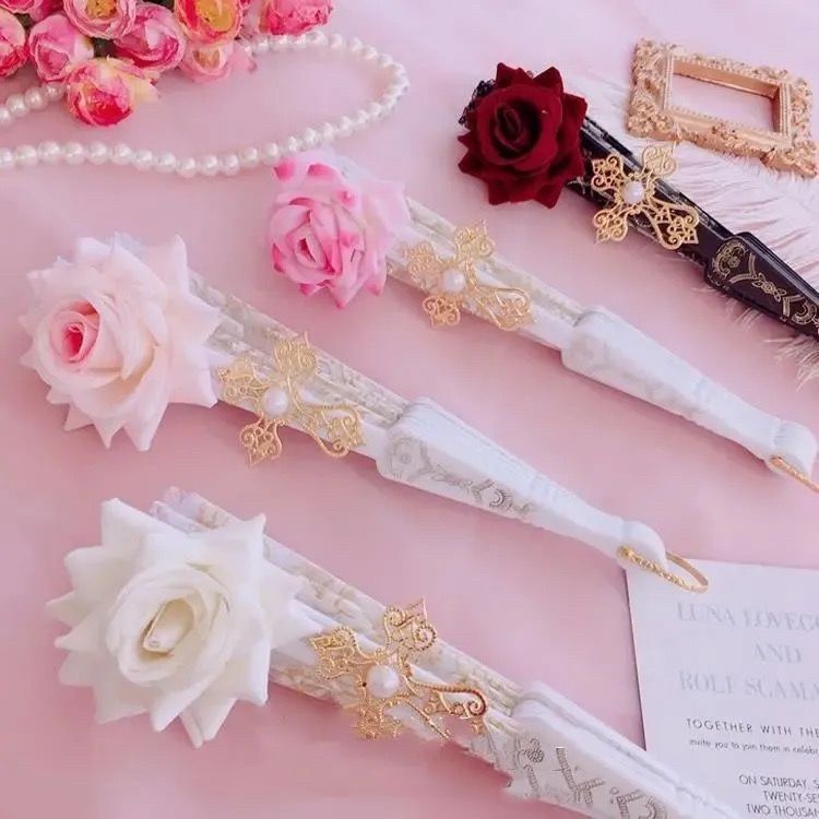 Quạt Ren Họa Tiết Hoa Hồng Phong Cách Lolita Châu Âu Cổ Điển