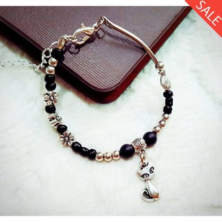 Vòng 10 cái cườm đen mix charm [ đảm bảo giá rẻ hơn 30k so với shop khác ]