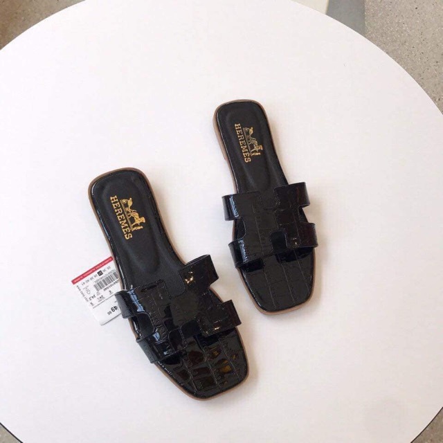 Dép Lê Hm Da Rắn Màu Đen Siêu Chanh Xả - Daube - D010