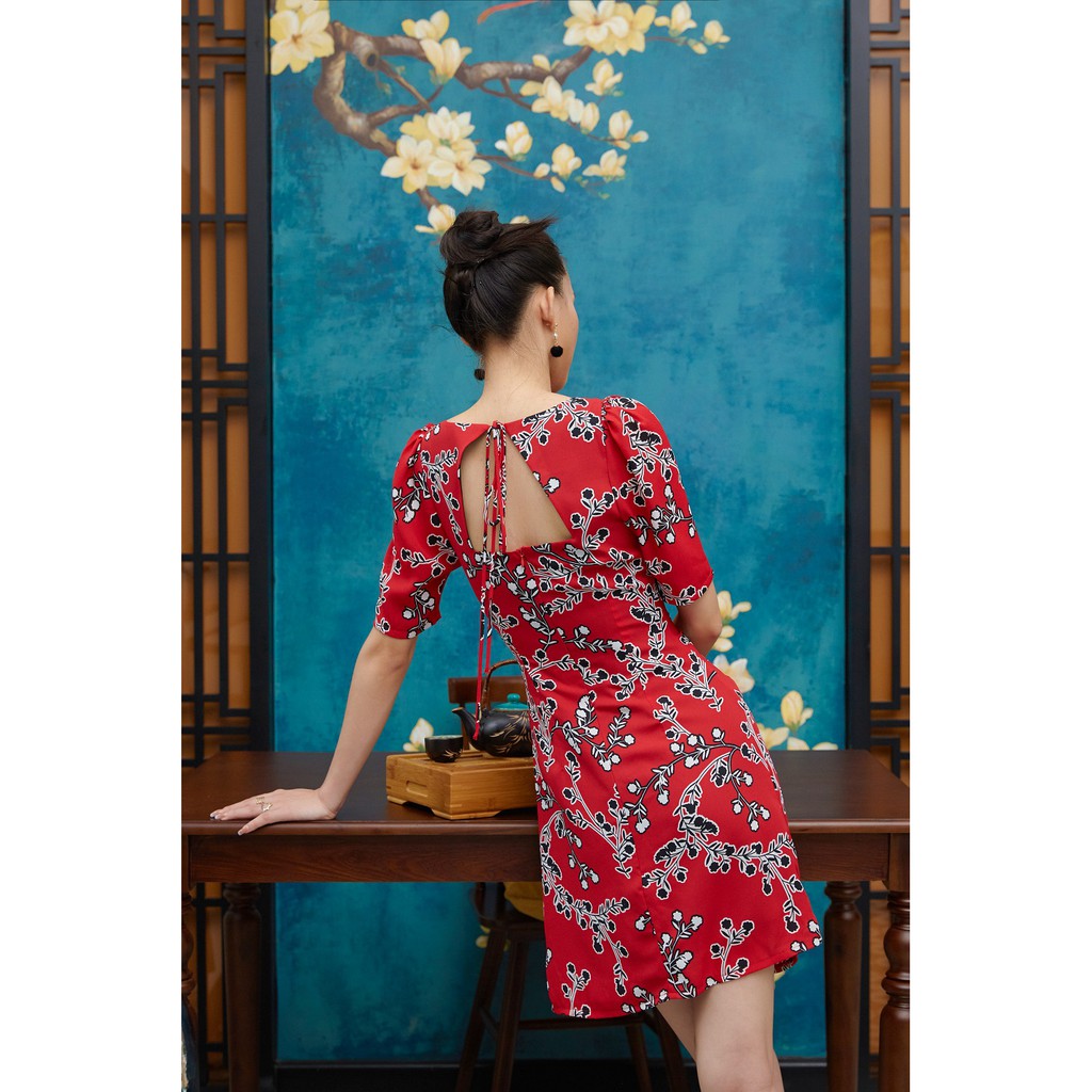 Đầm Hoa Đỏ Khoét Lưng EDINI - D1349 | BigBuy360 - bigbuy360.vn
