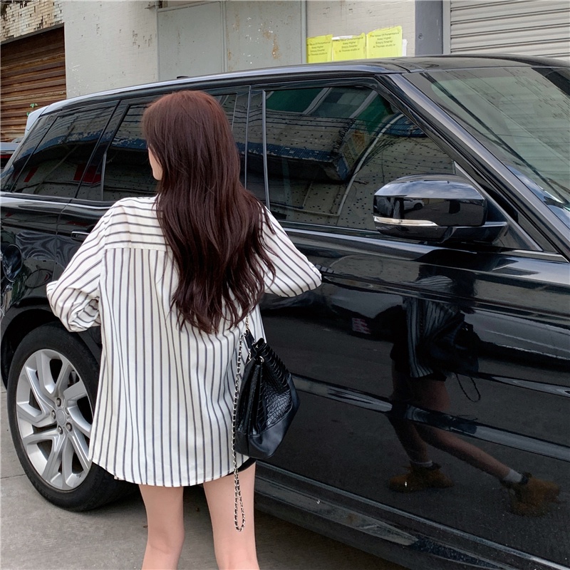 Áo Khoác Sơ Mi Tay Dài Chống Nắng Họa Tiết Kẻ Sọc Thời Trang Hàn Quốc Cho Nữ