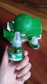 Đèn đuổi muỗi tinh dầu hàn quốc