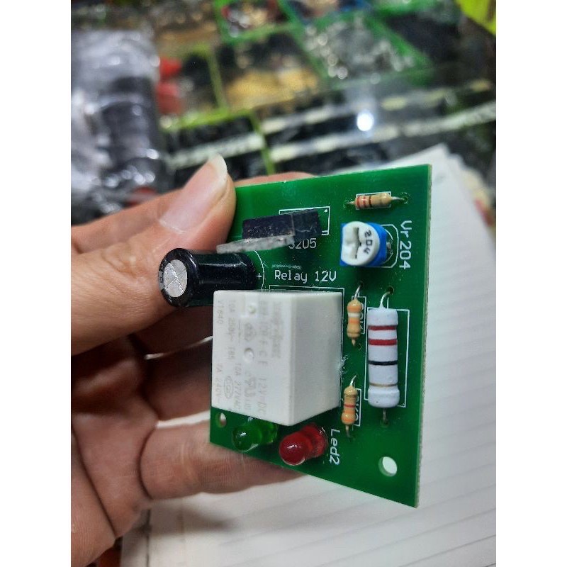 Bộ Sạc Tự Ngắt Của Ắc Qui 12V - Công Suất 12AH trở xuống - Giá 1 bộ