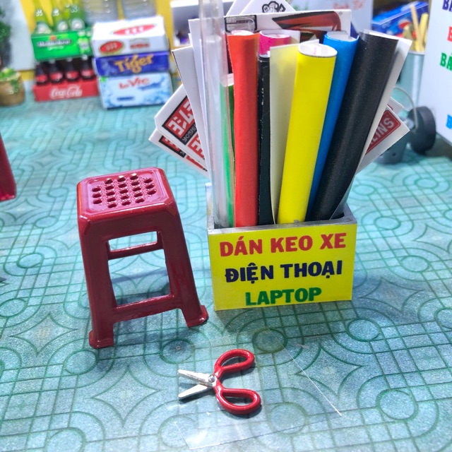 Mô hình thùng dán keo xe 1/12