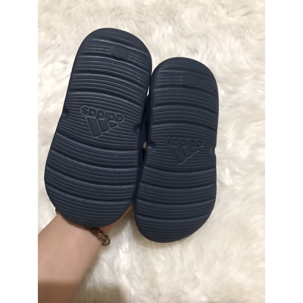 Giày adidas sz 24