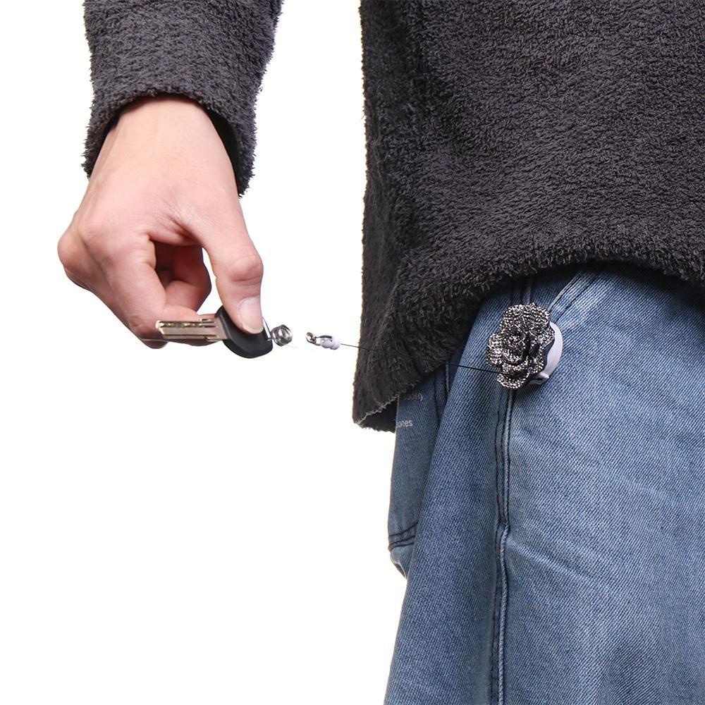 Giá Đỡ Kẹp Huy Hiệu Màu Cầu Vồng Có Thể Thu Gọn Chống Thất Lạc Tiện Dụng