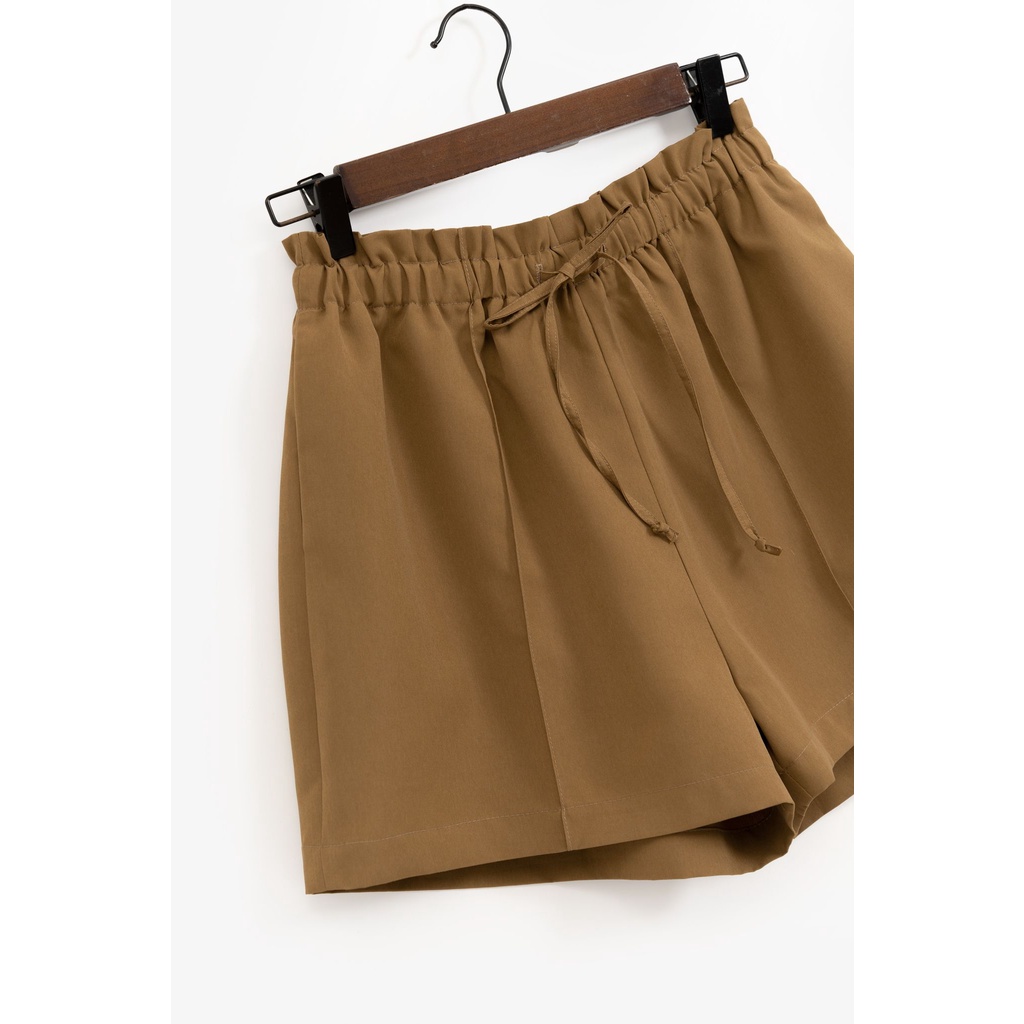 Quần short ngắn nữ cạp nhún MADELEN