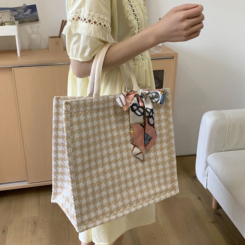 Túi xách tote vải canvas cỡ lớn họa tiết caro đẹp mắt 2022 cho nữ