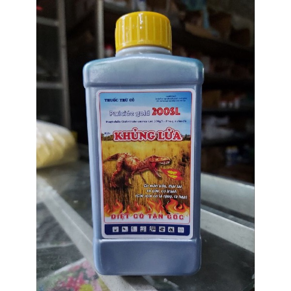 Thuốc Cỏ Cháy Đa Năng Sạc Tất Cả Cỏ Dại Chai 450ml