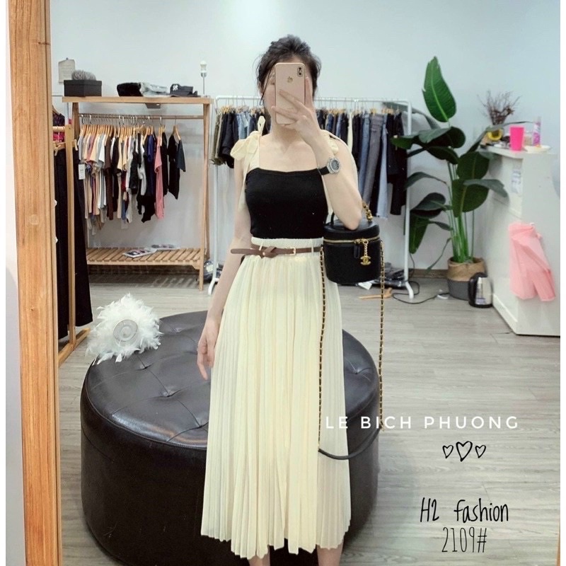Chân váy xếp ly dáng dài kèm đai hàng 2 lớp