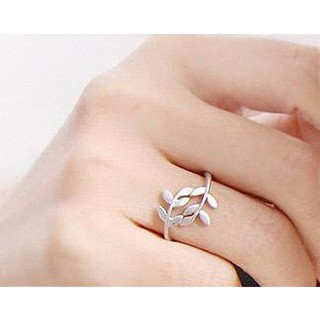 Nhẫn nữ hình lá xinh xắn N08
