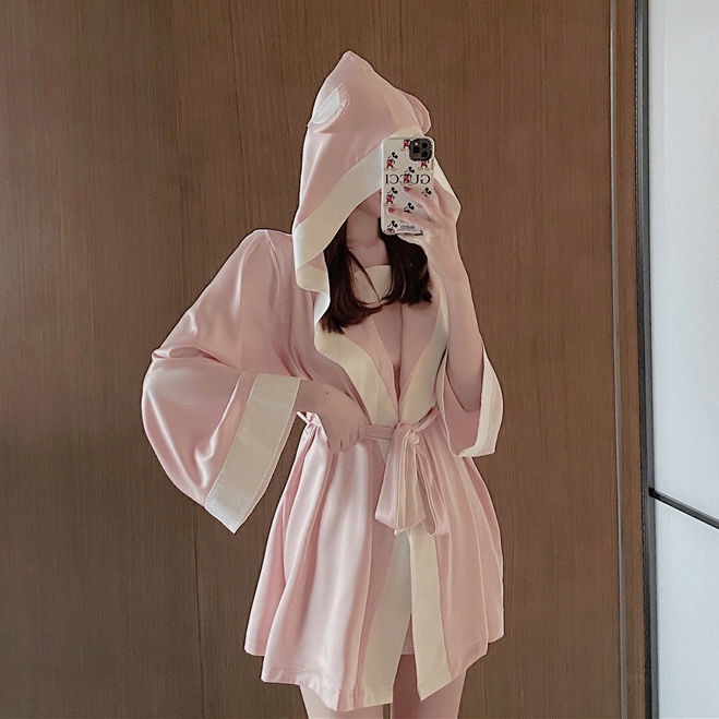 Set Đồ ngủ hai dây và áo choàng tay dài dáng rộng phong cách Hàn Quốc thời trang xuân hè cho nữ