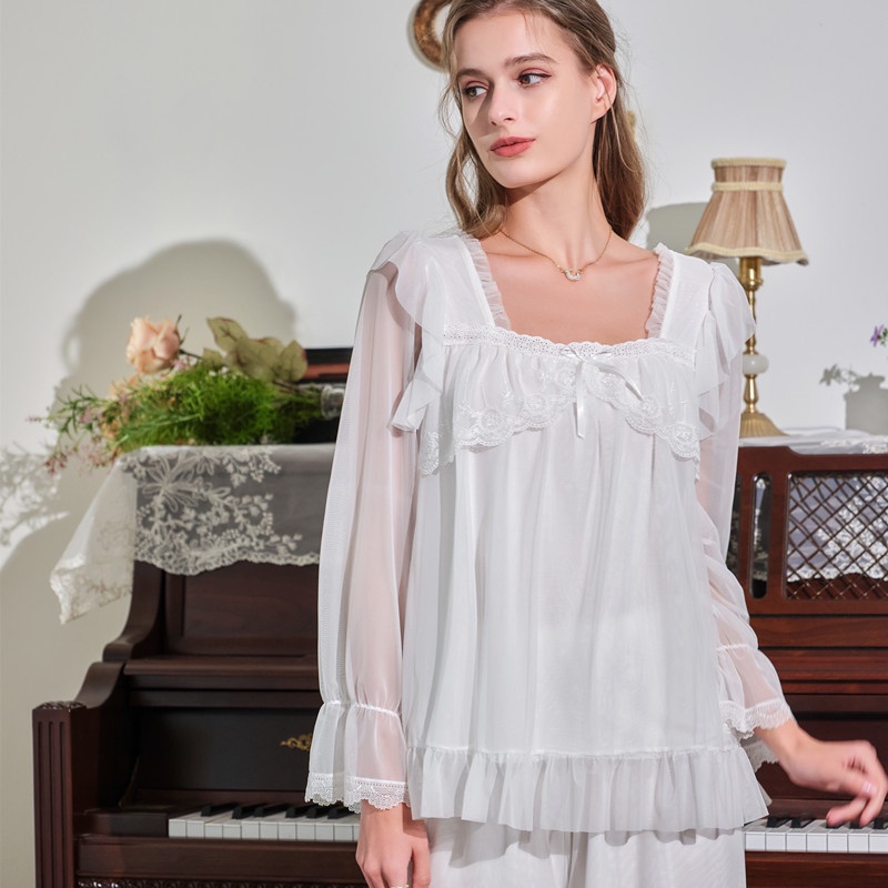 Bộ đồ ngủ tay dài kiểu Pháp thời trang xuân thu dễ thương cho nữ