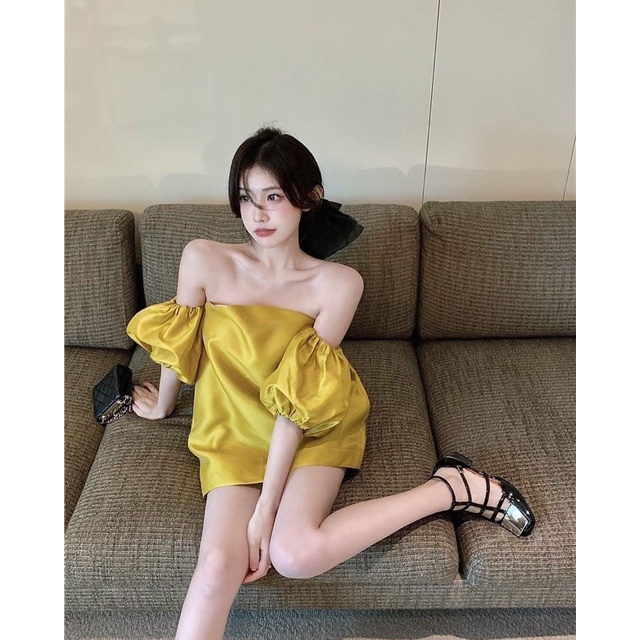 Áo trễ vai ống tay bo chun