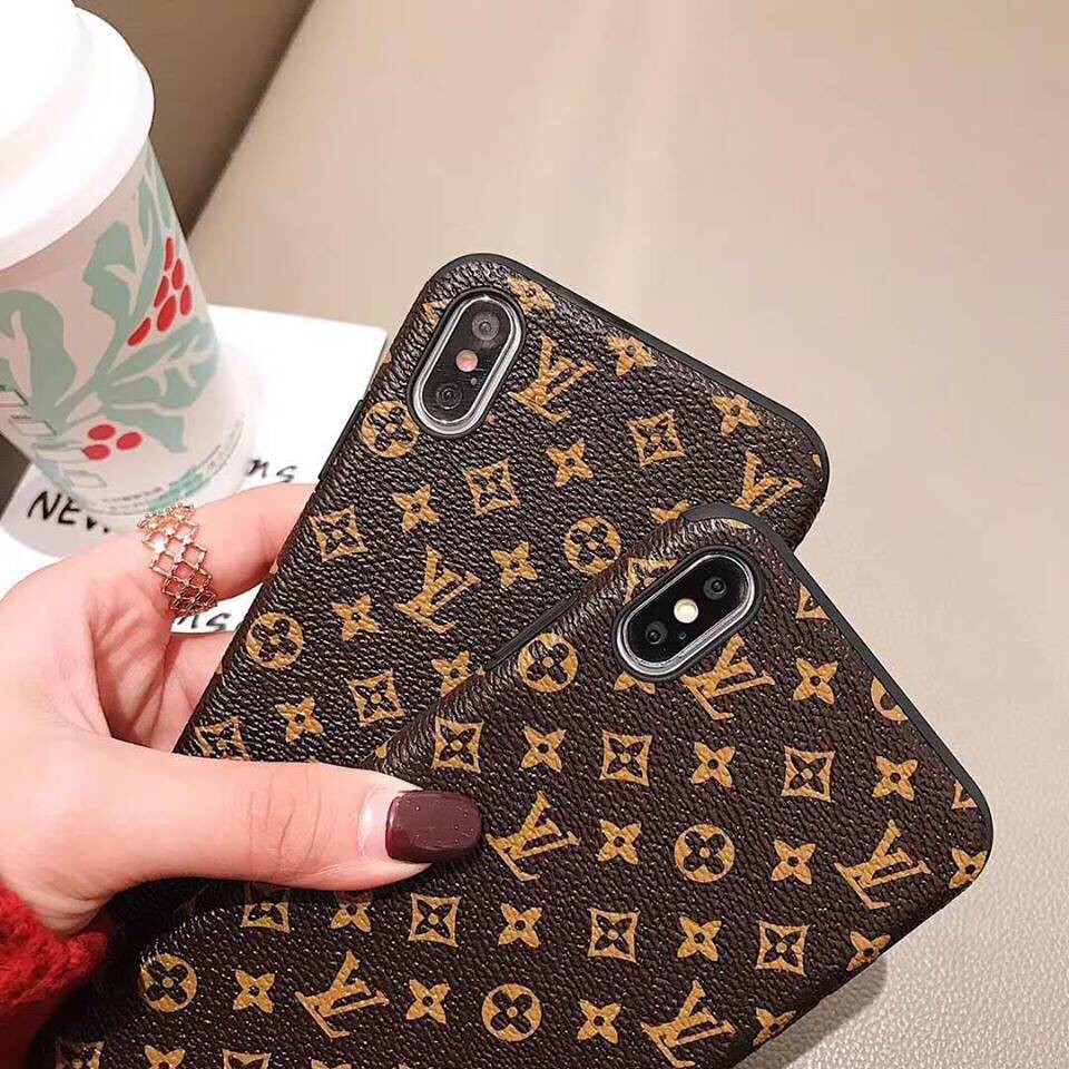 Ốp Iphone LV