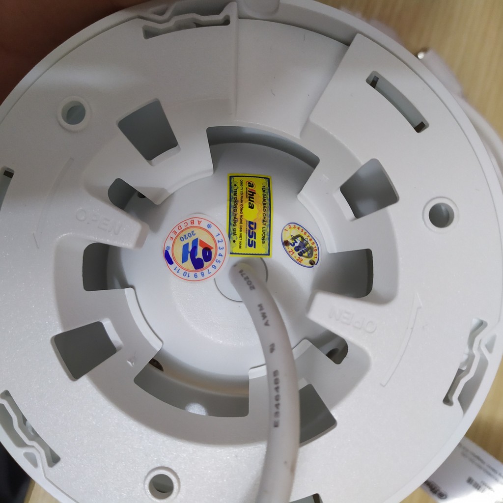 [CHÍNH HÃNG] Camera IP  2MP Dome DAHUA DH-IPC-HDW1239T1P-LED-S4 Full-Color Trong Nhà Có Màu Chống Ngược Sáng