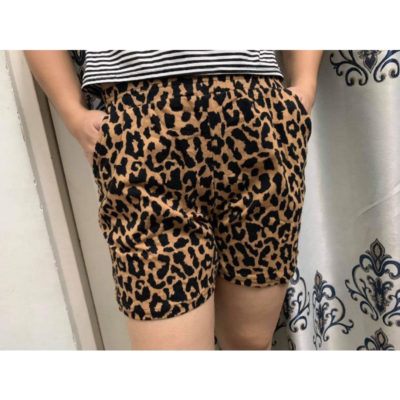 Quần short lửng nữ nam unisex chất thun Cotton 4 chiều co giãn thoải mái, thấm hút mồ hôi tốt