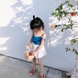 Com bo áo 2 dây , áo sơ mi, áo nắng cho bé