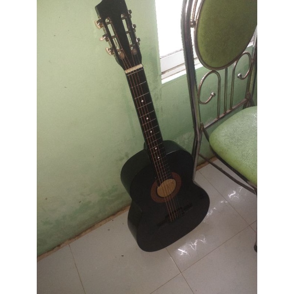 đàn guitar classic