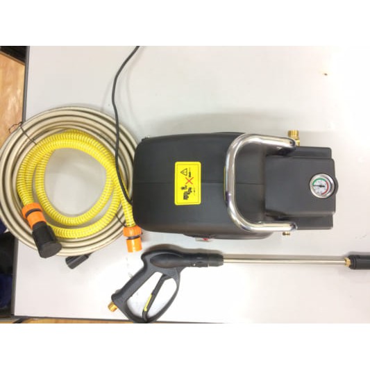 Máy rửa xe Awashi 2200