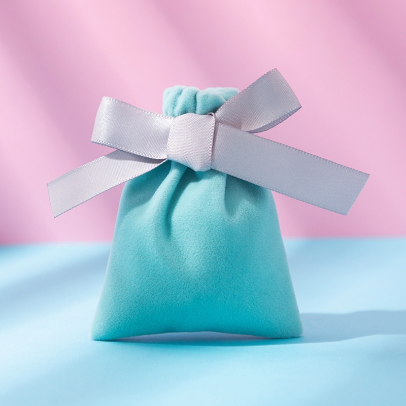 Set 50 Túi Nhung Đựng Kẹo 7x9cm Có Dây Ruy Băng Trang Trí Giáng Sinh