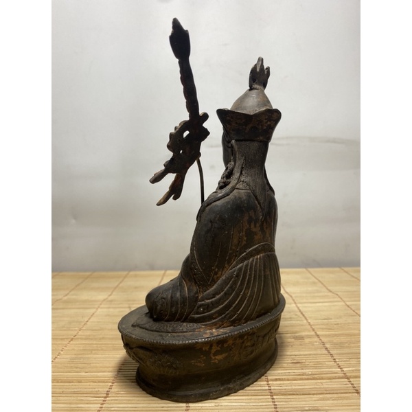 Ngài Liên Hoa Sinh bằng đồng