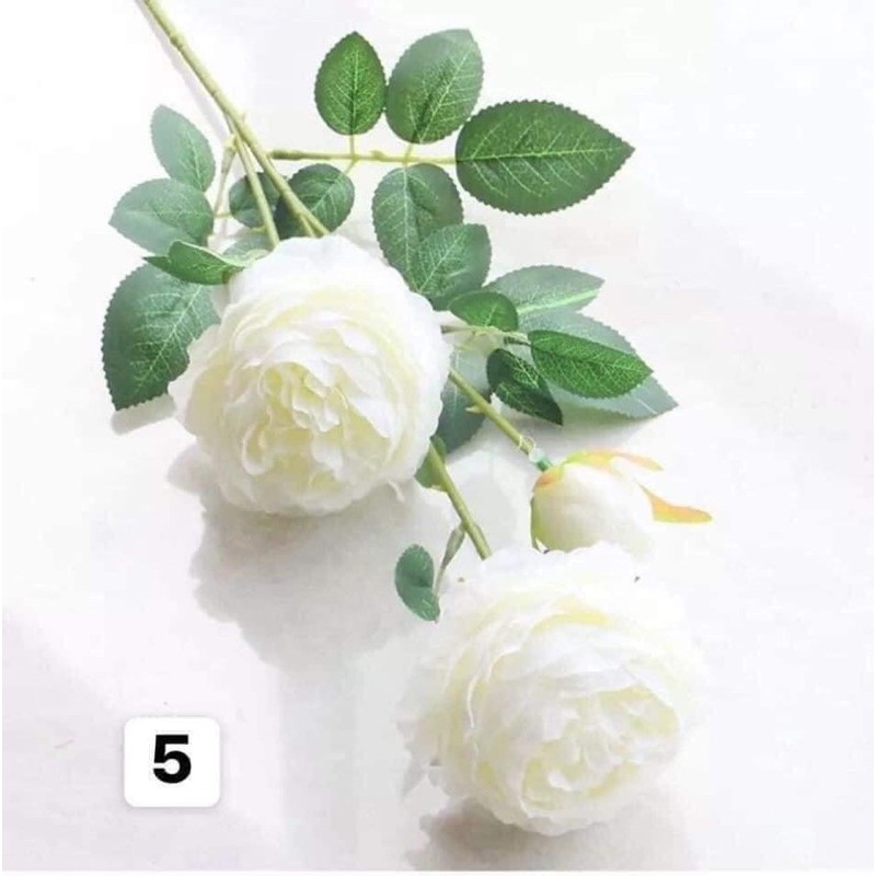 Hoa lụa nhiều màu