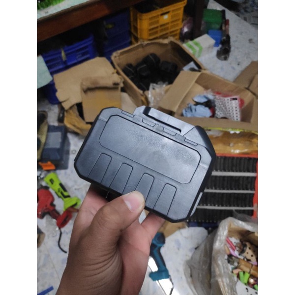 Pin makita đóng 15 cell