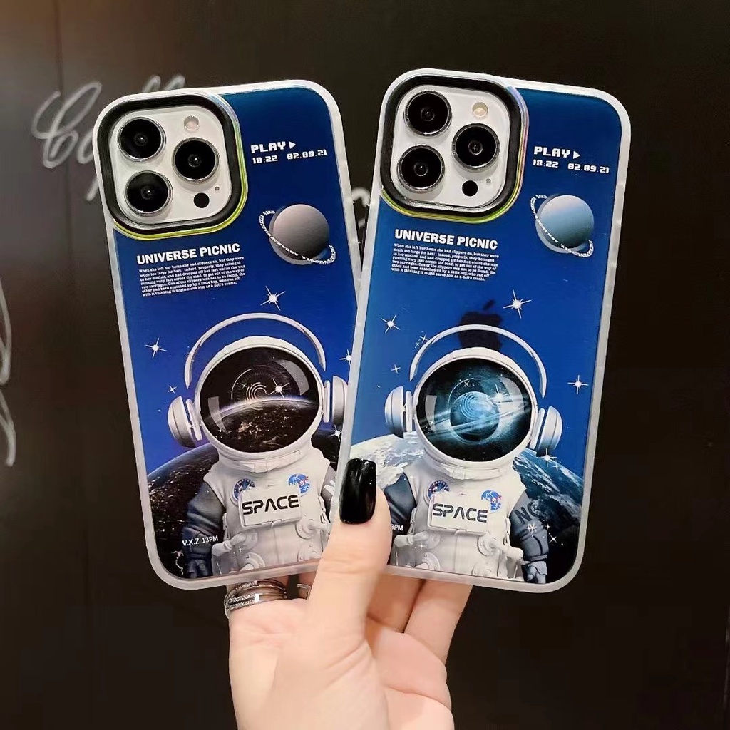 Ốp Điện Thoại Acrylic In Hình Phi Hành Gia Màu Laser Cho Iphone 13 12 11 Pro MAX XR X XS MAX