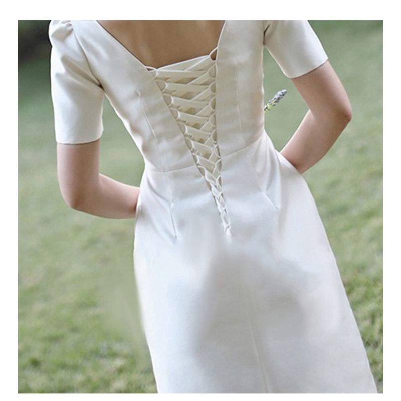 váy cưới đơn giản dây thắt ôm dáng sang trọng, đầm trắng cô dâu thiết kế