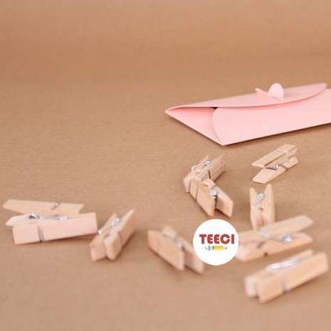 Bán Sỉ 2 Kẹp Gỗ Treo Ảnh Trang Trí Giữ Giấy Ghi Chú Tài Liệu Đánh Dấu Sách Đồ Dùng Văn Phòng D014