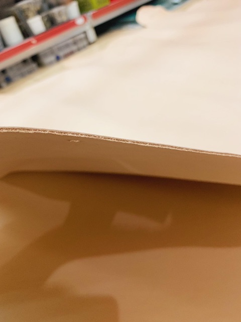 Italy Veg Tan Leather | Da Veg Ý chất lượng cao, chuyên dùng chạm khắc, nhuộm, làm túi, ví da thủ công