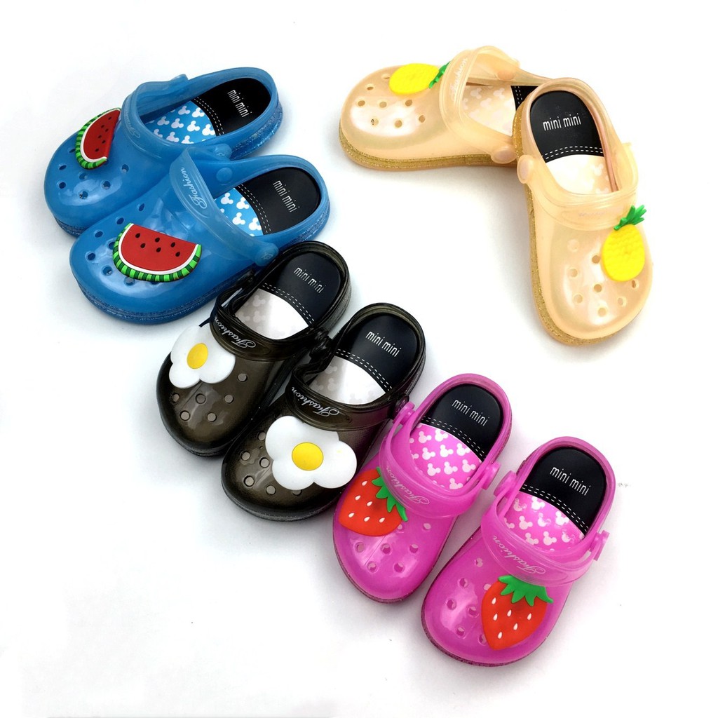 Giày Sandal Nhựa Dẻo Có Đèn Led Họa Tiết Trái Cây Dễ Thương Cho Bé