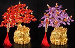 Dây đỏ treo tiền xu may mắn