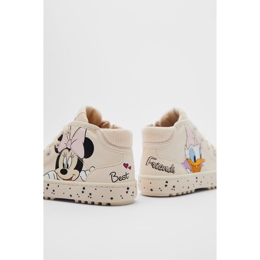 Giày Zara Mickey và Donal