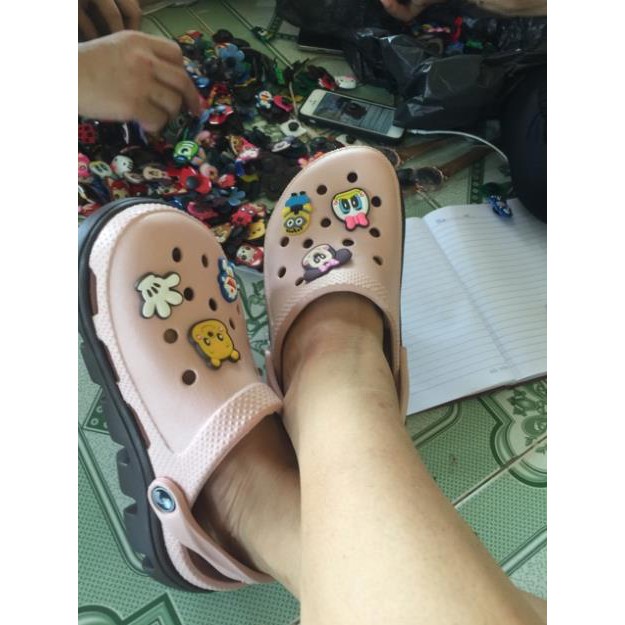 Sticker Crocs,combo 10c Jibbits (nhặt ngẫu nhiên hình)
