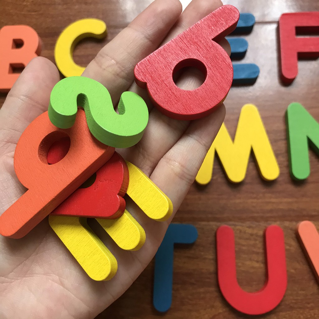 Spelling Game học đánh vần chữ cái tiếng Anh cho bé đồ chơi Simba 26 chữ hoa, 52 chữ thường 2021