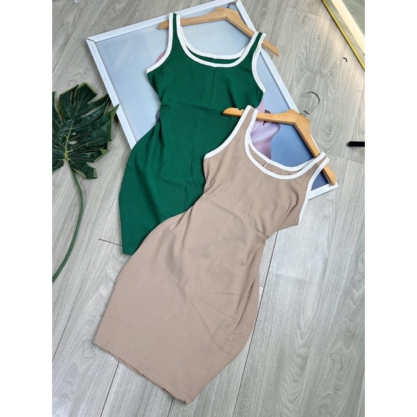 VÁY BODY SÁT NÁCH DÁNG NGẮN LEN TĂM ULZZANG