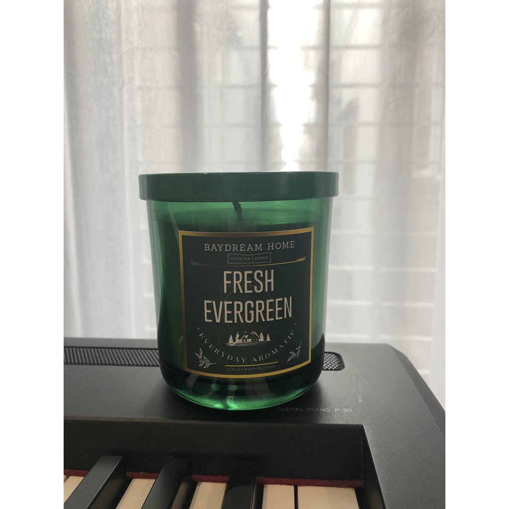 Nến thơm Fresh Evergreen - hương gỗ thông