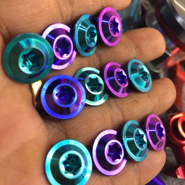 Ốc đĩa 8li25mm Gr5