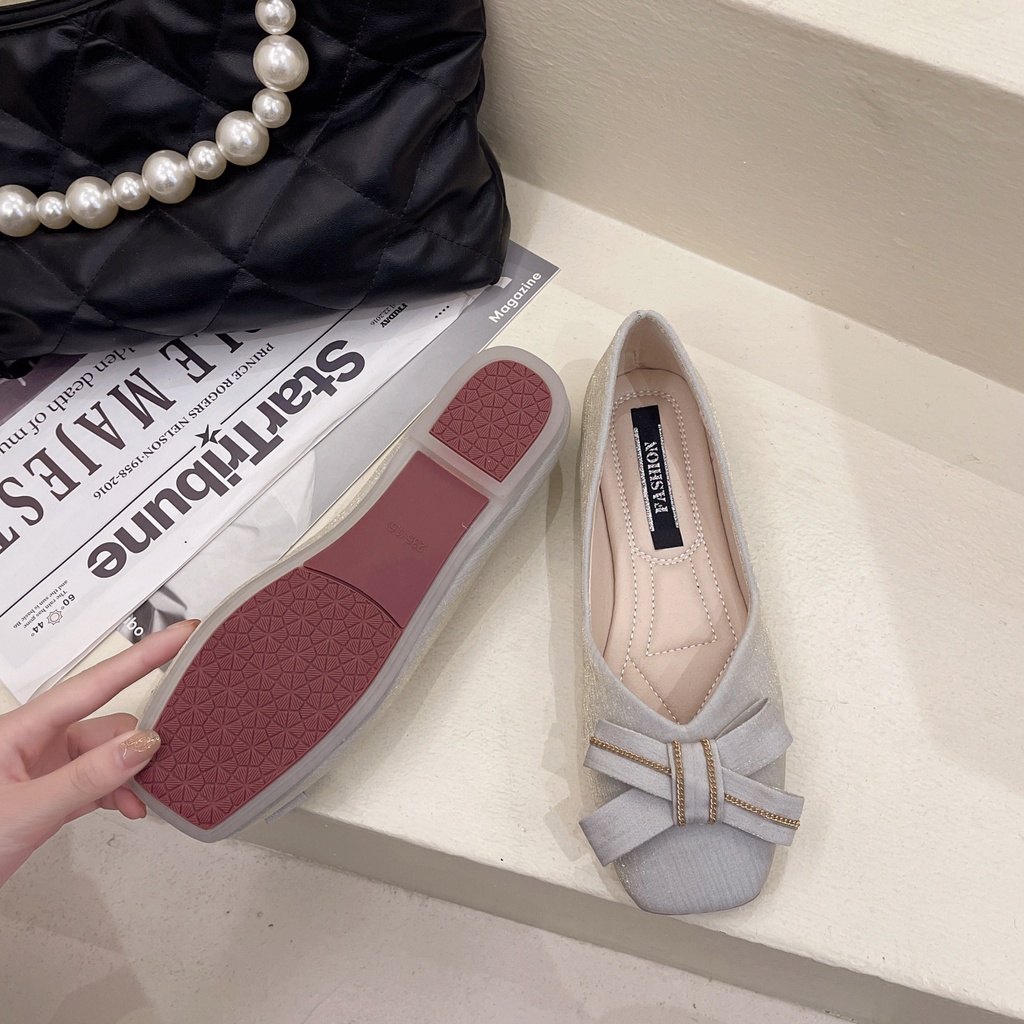 Giày Búp Bê Nữ Đế Bằng Mũi Vuông Màu Đen