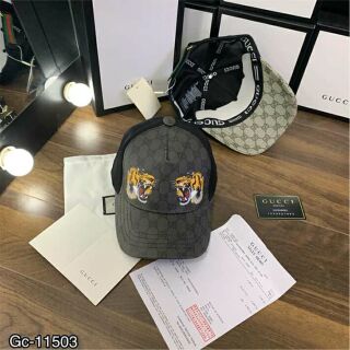Mũ lưỡi trai hình động vật