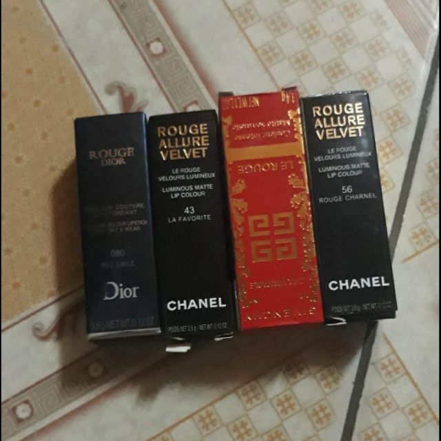 Son lì